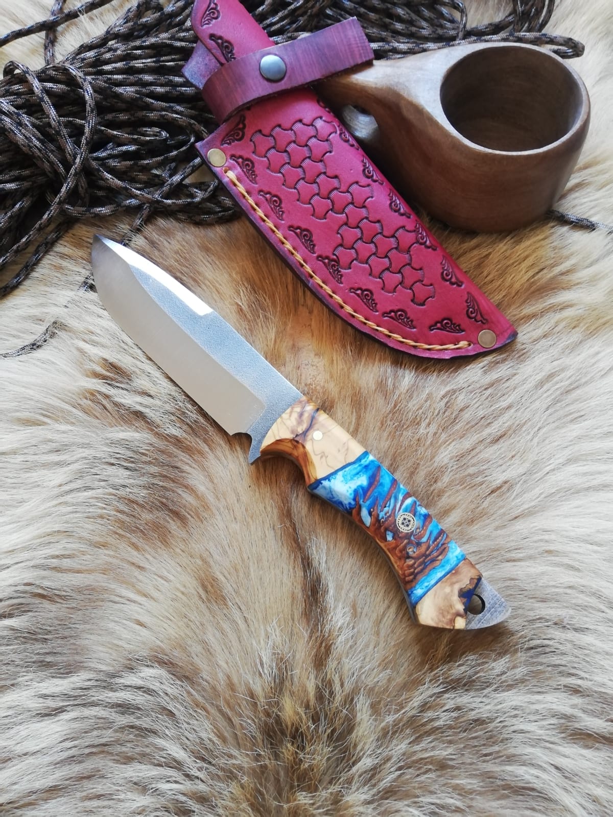 Personalized Knife Epoxy and Padauk Wood Handle, Natural Handmade Leather  Case