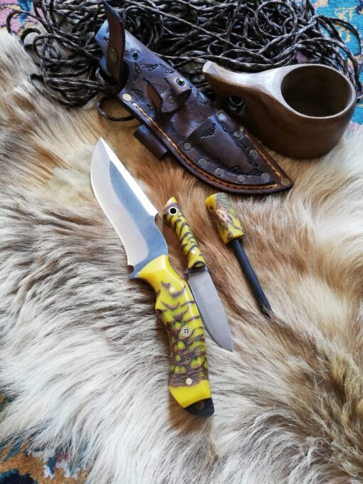 Handmade Knife Set, Epoxy and Padauk Wood Handle, Yellow Handle Knife, Natural Handmade Leather Case, Stainless steel 441