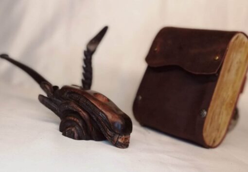 Alien Briar Pipe with Tamper and with Its Special Bag, Acrylic Stem, Hand-Carved Briar Wood, Prometheus Covenant Pipe